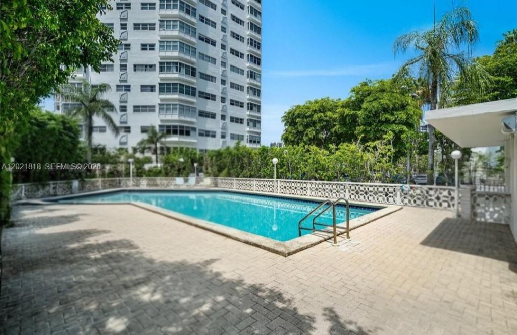 1881 Washington Ave, Unit 6H, Miami Beach, FL 33139 Photo