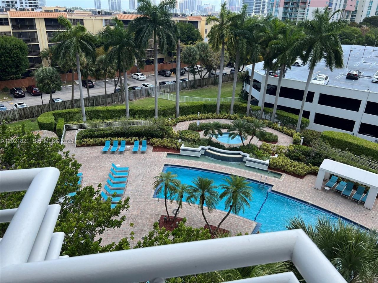 3300 NE 192nd St , Unit 616, Aventura, FL 33180 Photo