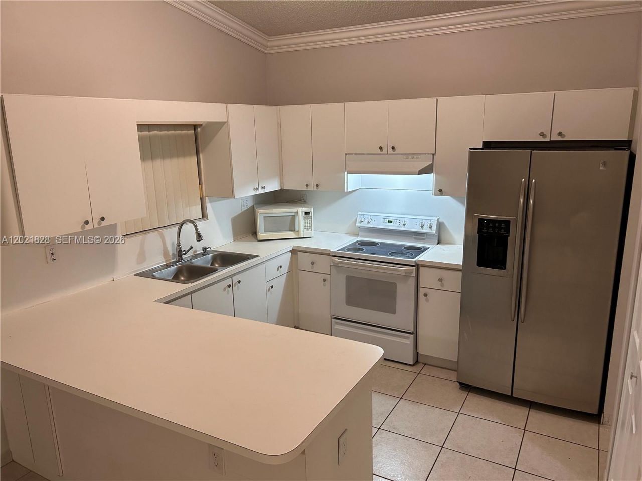 14956 SW 39th St , Miami, FL 33185 Photo