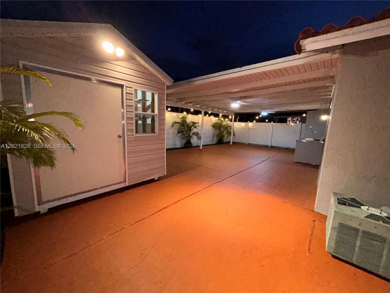 14956 SW 39th St , Miami, FL 33185 Photo