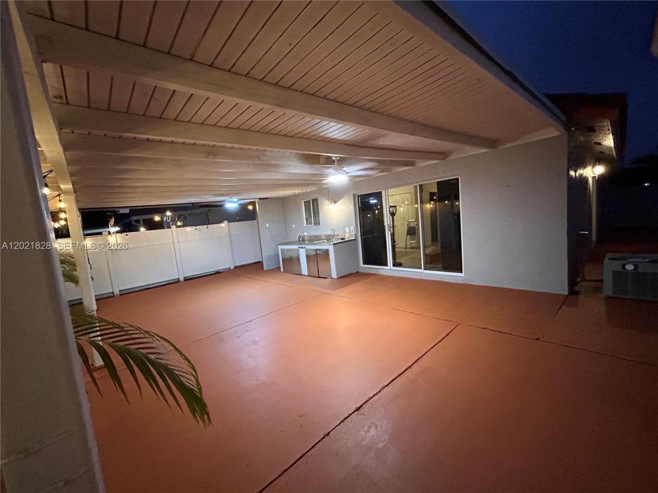14956 SW 39th St , Miami, FL 33185 Photo