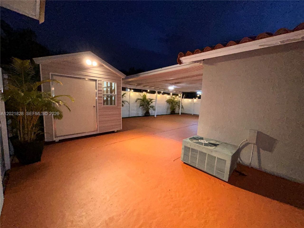 14956 SW 39th St , Miami, FL 33185 Photo