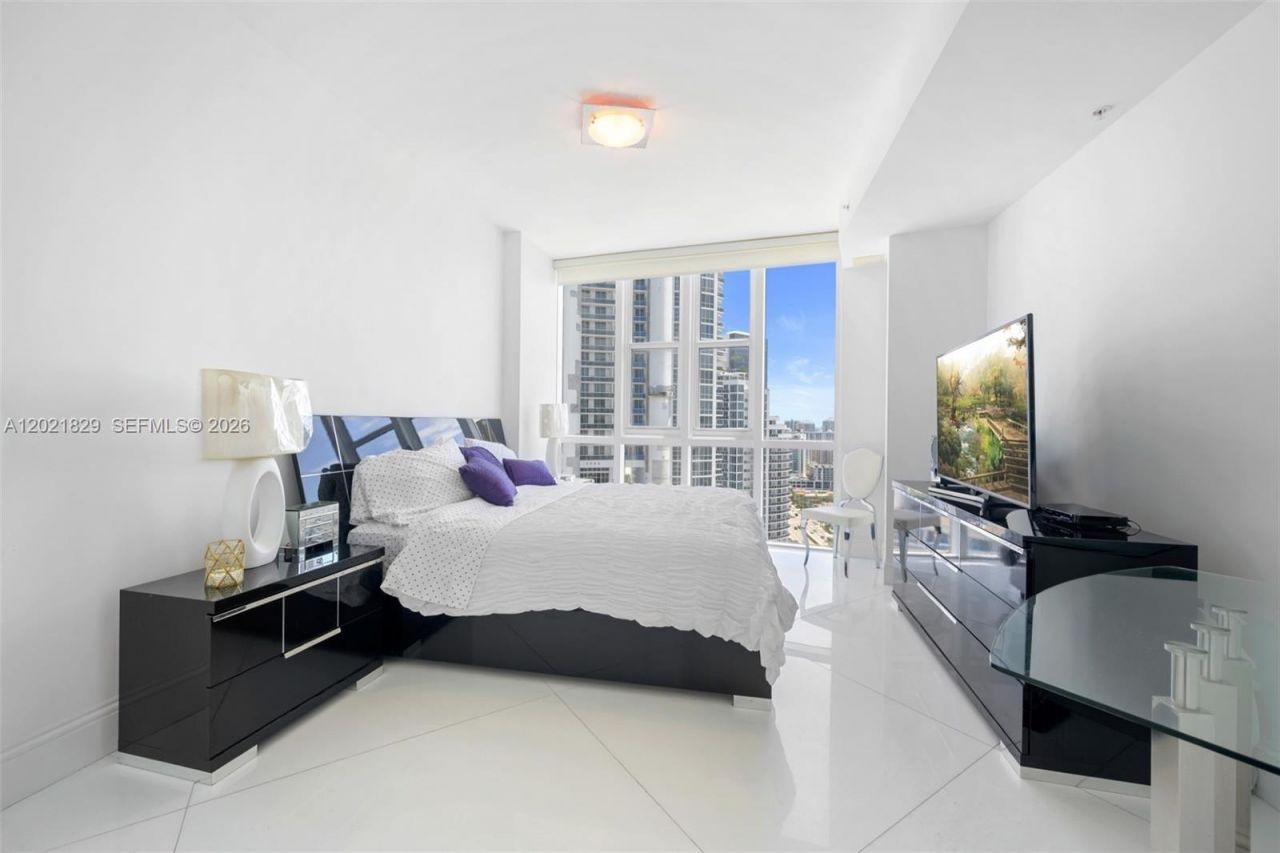 18201 Collins Ave , Unit 3501A, Sunny Isles Beach, FL 33160 Photo