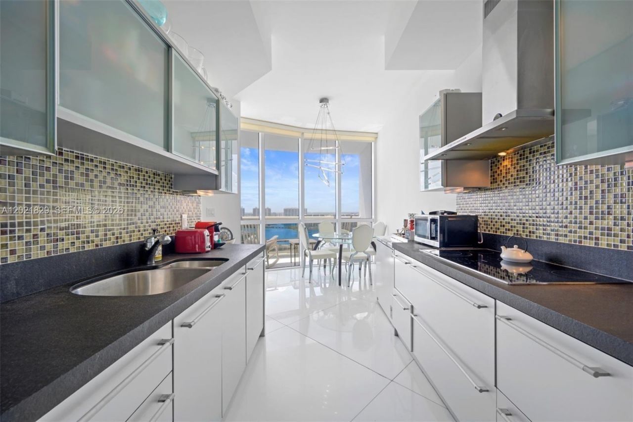 18201 Collins Ave , Unit 3501A, Sunny Isles Beach, FL 33160 Photo