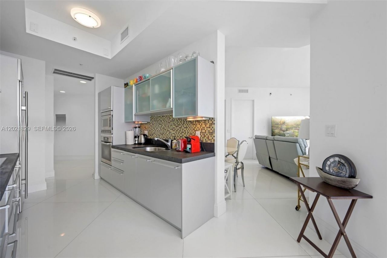 18201 Collins Ave , Unit 3501A, Sunny Isles Beach, FL 33160 Photo