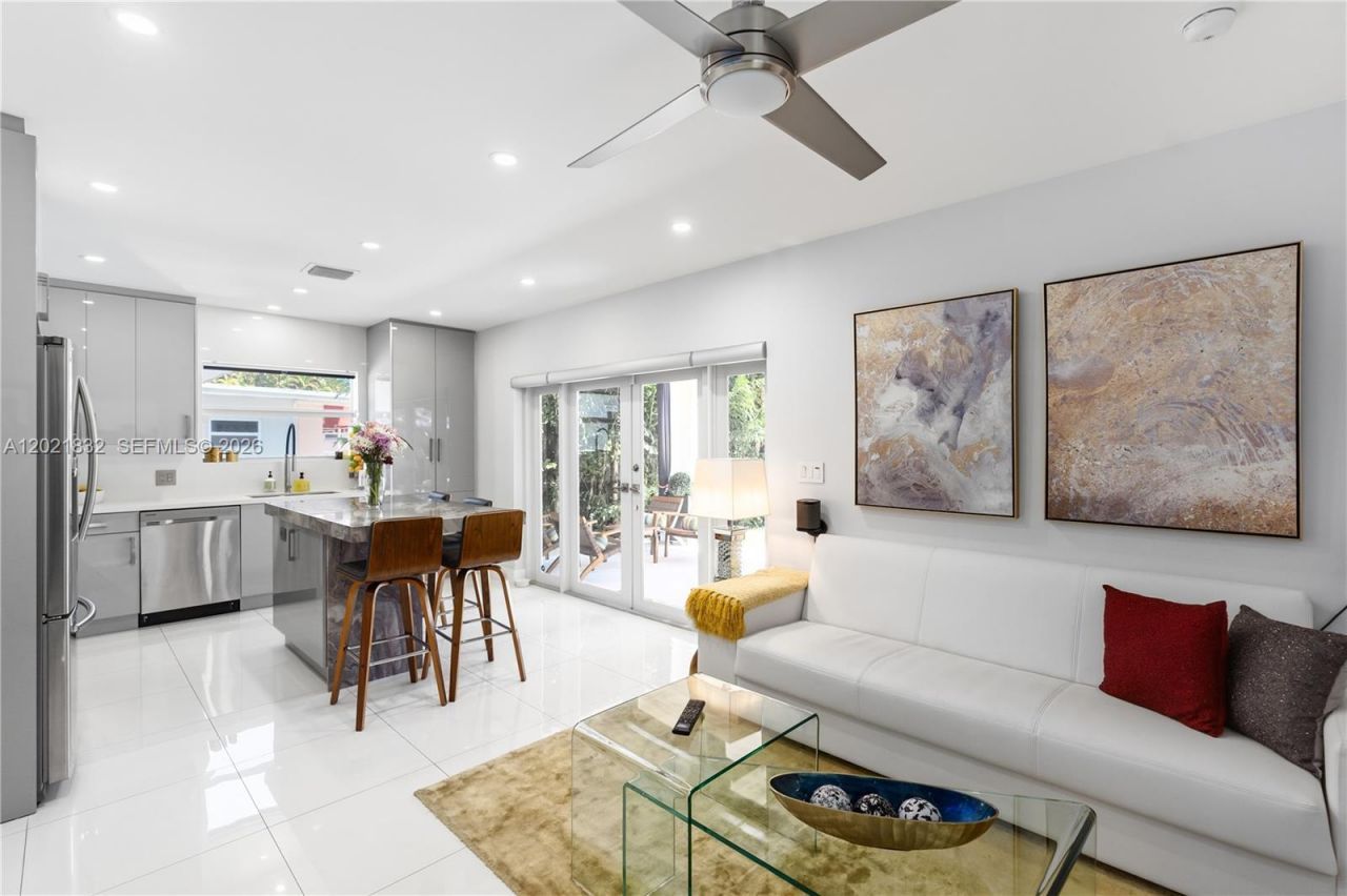 14441 S Biscayne River Rd, Miami, FL 33161 Photo