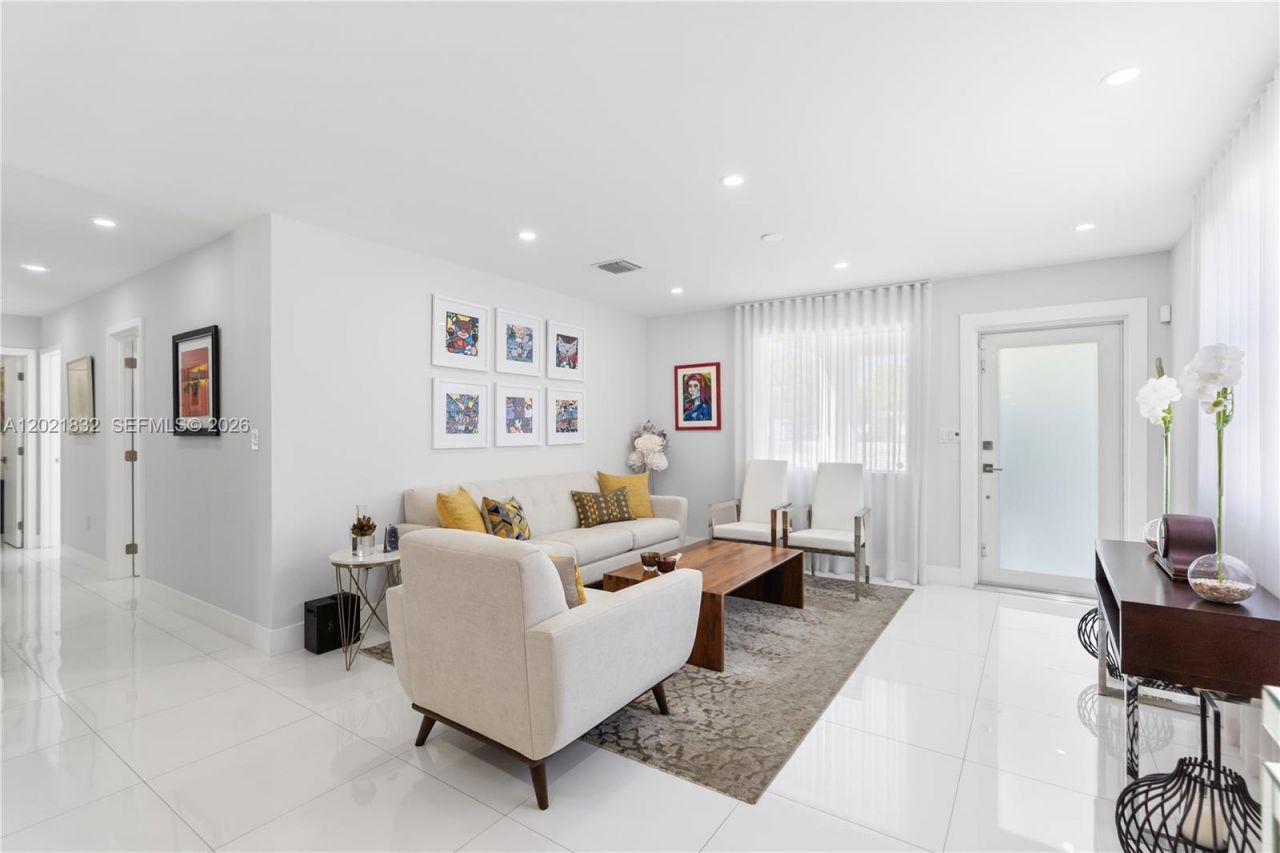 14441 S Biscayne River Rd, Miami, FL 33161 Photo