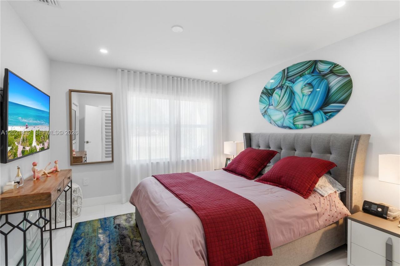 14441 S Biscayne River Rd, Miami, FL 33161 Photo