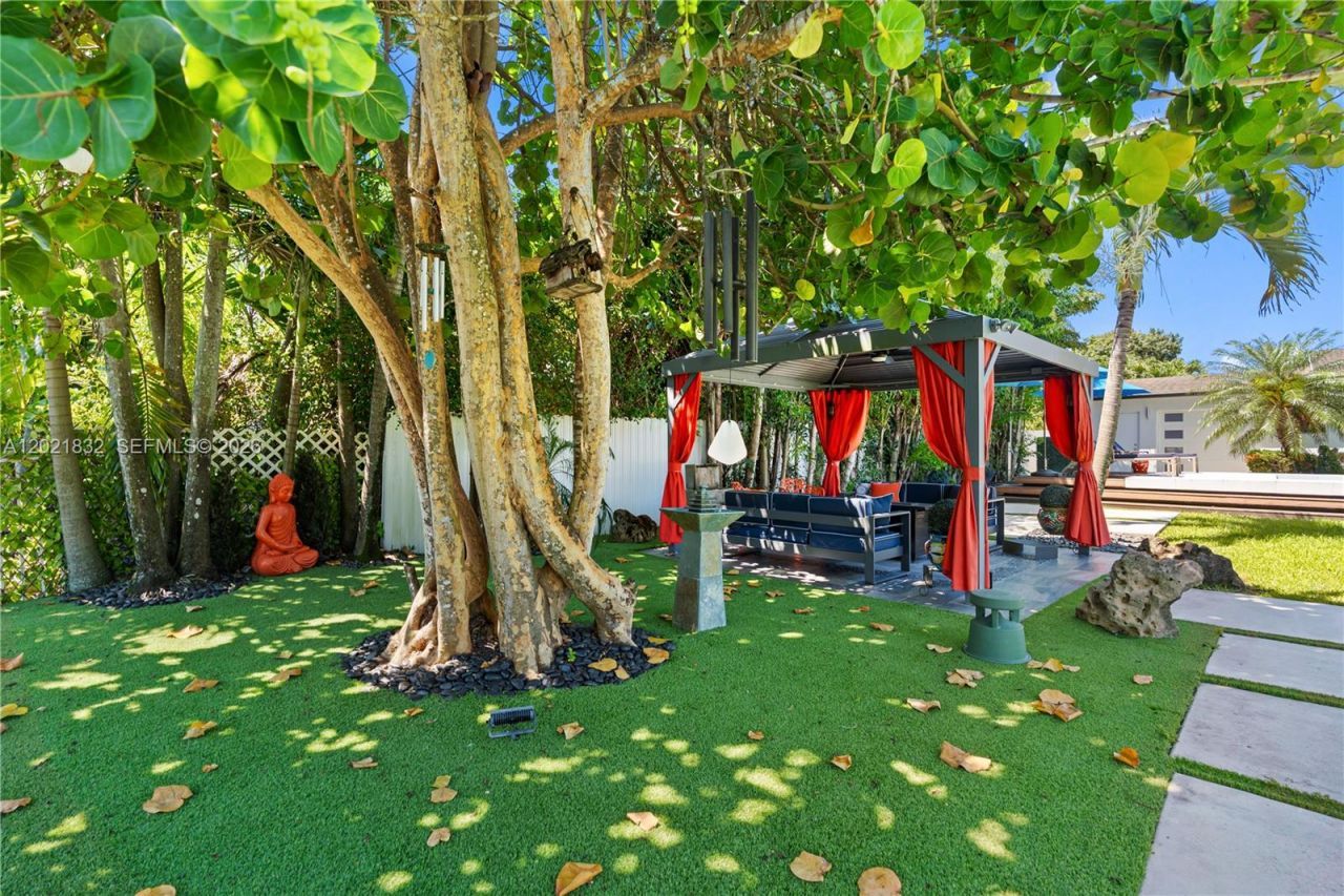 14441 S Biscayne River Rd, Miami, FL 33161 Photo