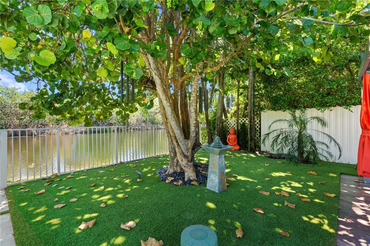 14441 S Biscayne River Rd, Miami, FL 33161 Photo