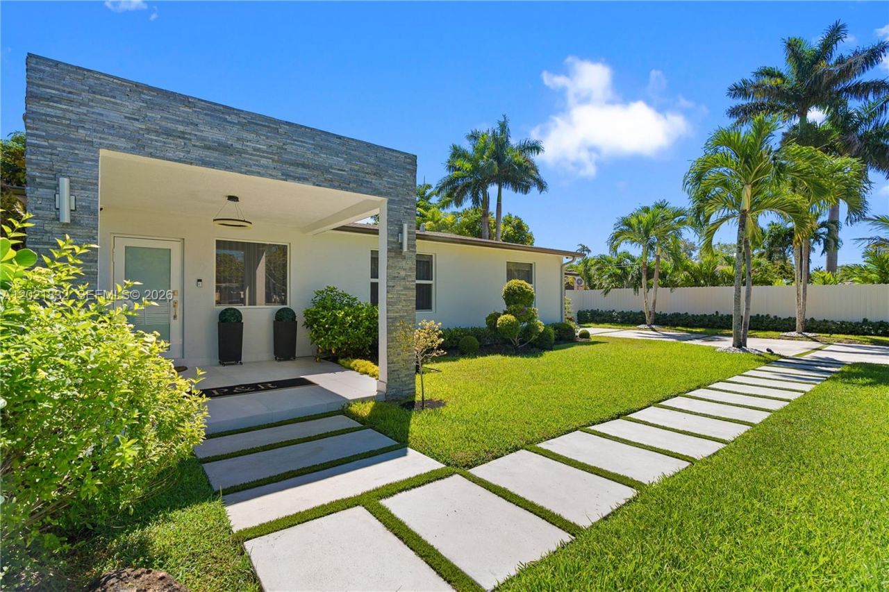 14441 S Biscayne River Rd, Miami, FL 33161 Photo