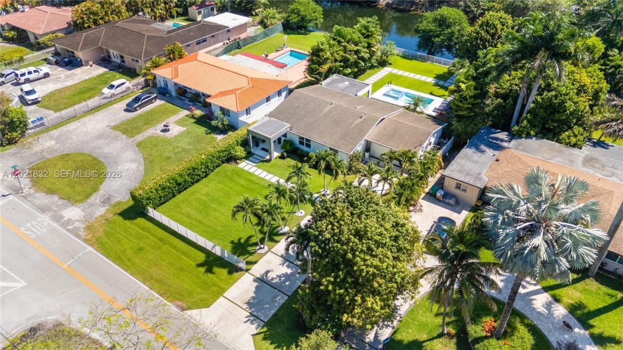 14441 S Biscayne River Rd, Miami, FL 33161 Photo