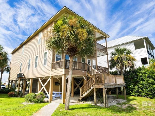 1372 W Lagoon Avenue, Unit A, Gulf Shores, AL 36542