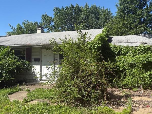 100 McAlpine Drive , St Louis, MO 63137