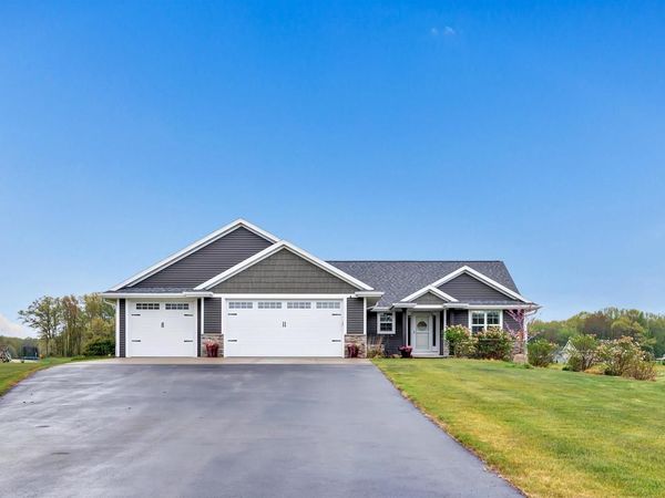 379 N SHADY LAWN CIRCLE, Sobieski, WI 54171