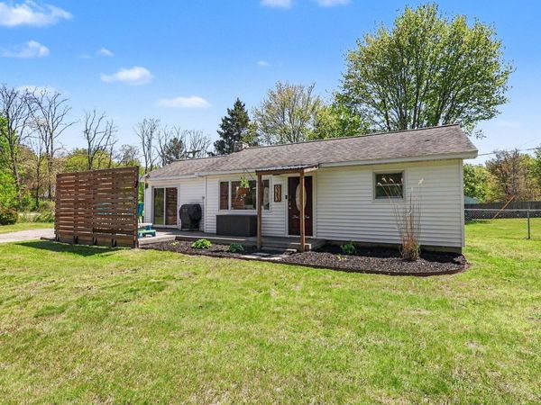 6383 Cline Road, Fruitport, MI 49415