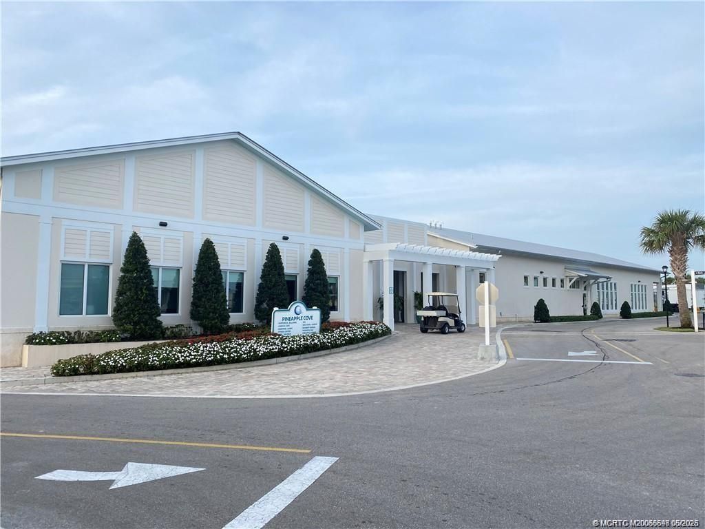 142 NE Coastal Drive, Jensen Beach, FL 34957 Photo