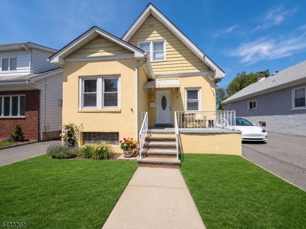 127 Brighton Ave, Belleville, NJ 07109