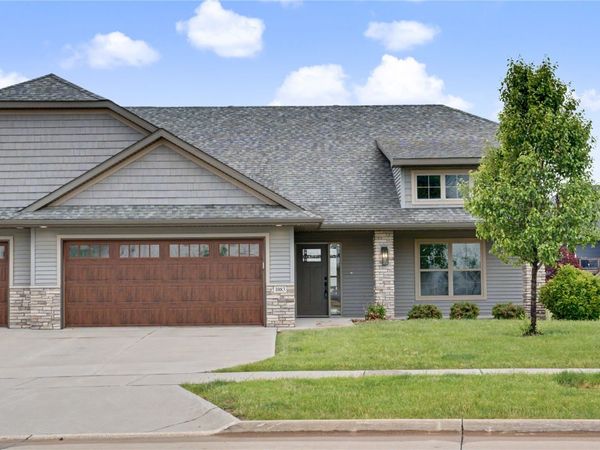 1083 Dubs Drive , Iowa City, IA 52246