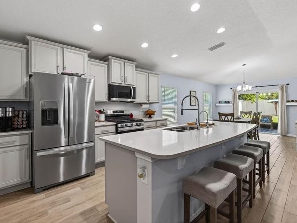 83122 VILLAGE Walk, Fernandina Beach, FL 32034