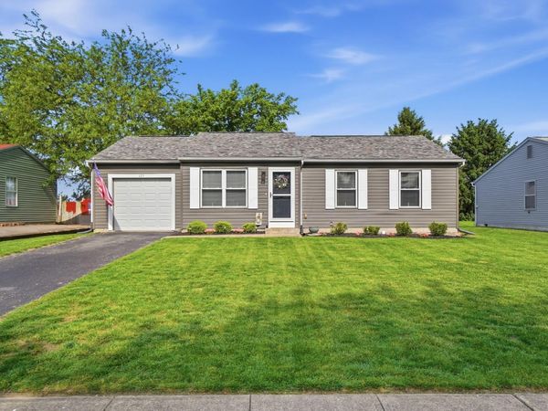 125 Hathaway Road , West Jefferson, OH 43162