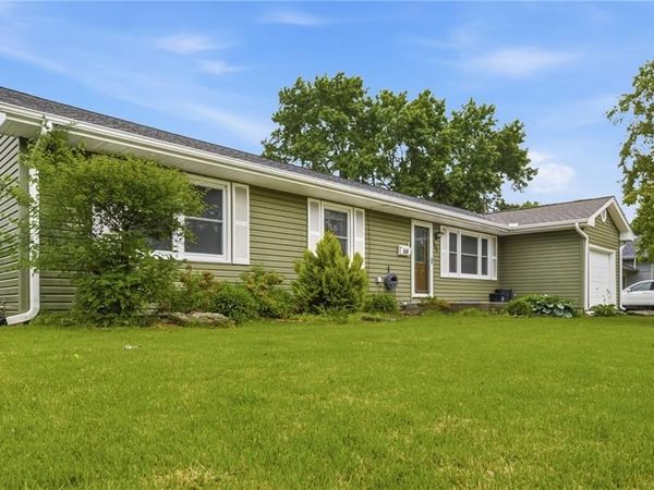 506 South Drive, Marshall, MO 65340