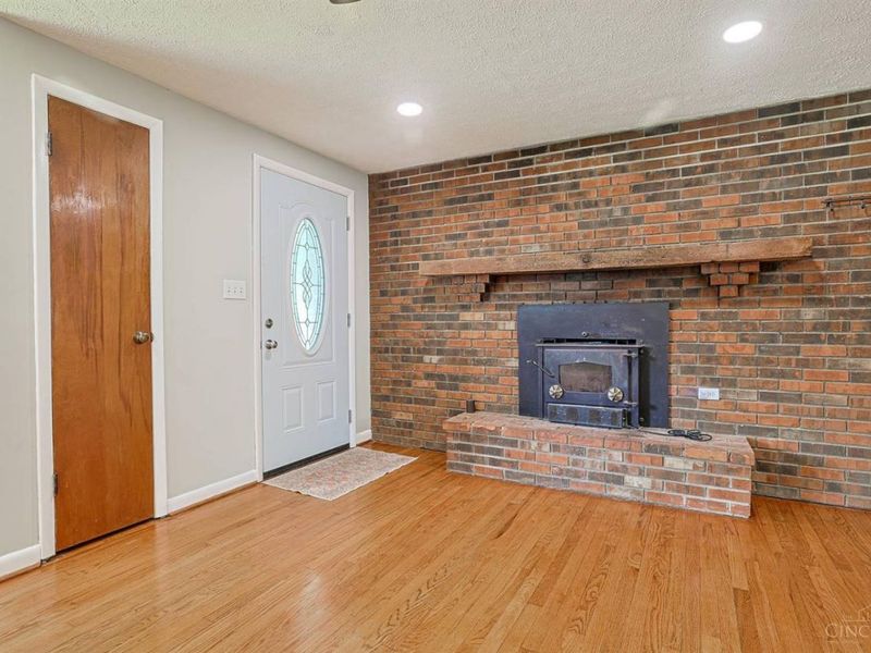 553 Old Orchard Drive, Union Twp, OH 45255 Photo 7