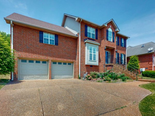 1127 Kimberly Dr , Goodlettsville, TN 37072