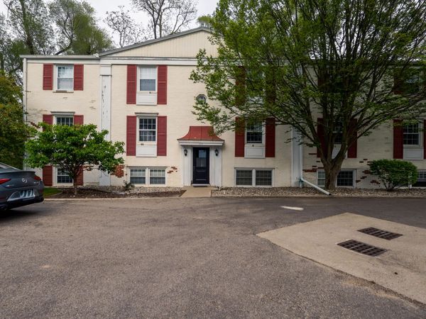 724 C Garland Circle, Kalamazoo, MI 49008