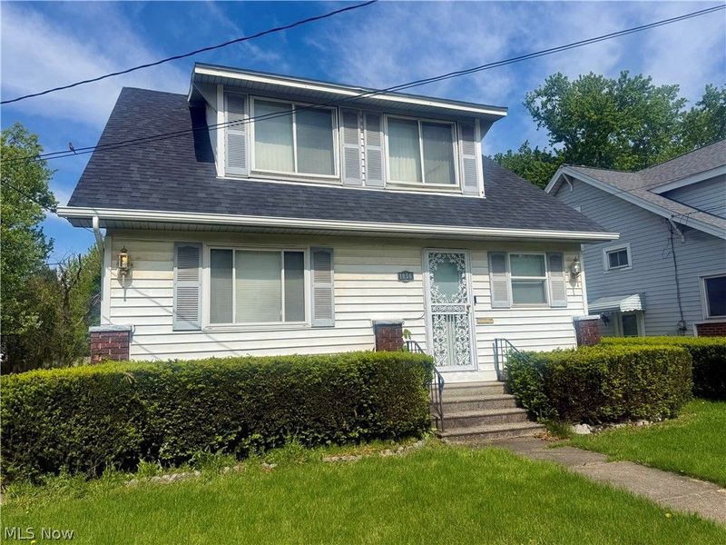 1056 Homewood , Warren, OH 44483 Photo 1