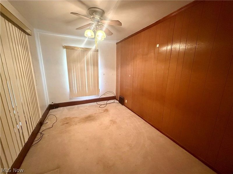 1056 Homewood , Warren, OH 44483 Photo 7