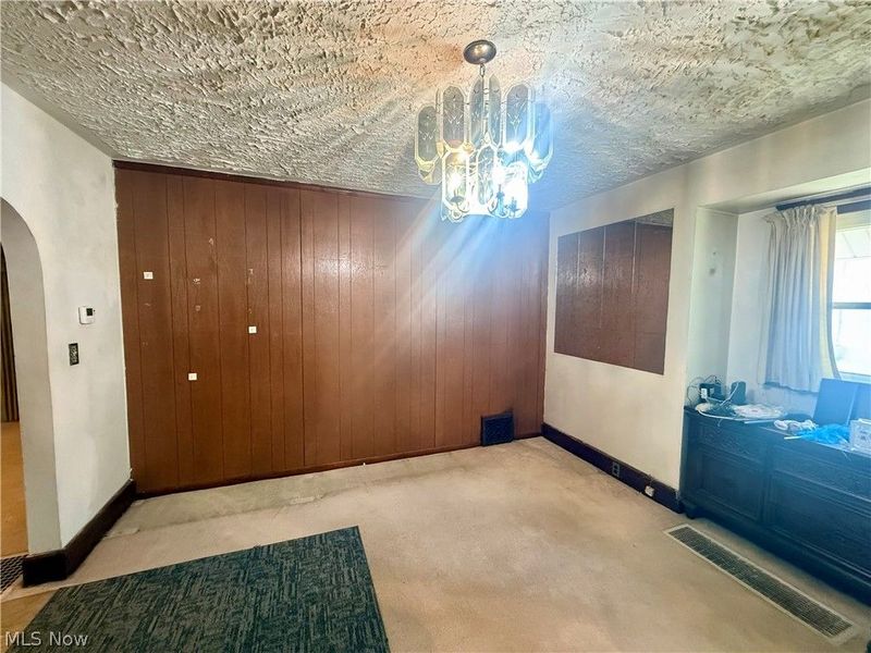 1056 Homewood , Warren, OH 44483 Photo 8