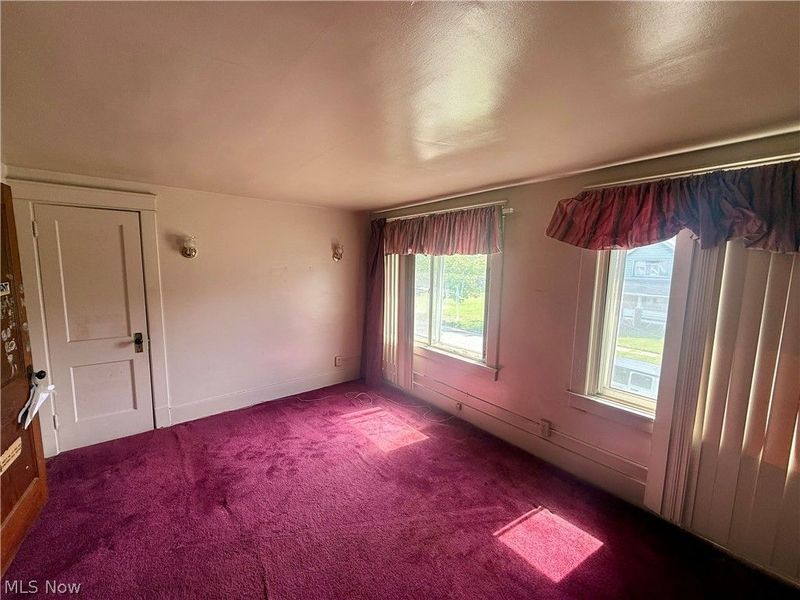 1056 Homewood , Warren, OH 44483 Photo 9