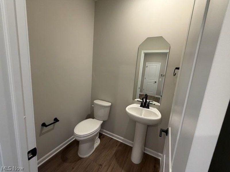 6379 Cooper Hawk Drive, Medina, OH 44256 Photo 11