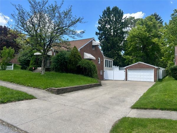 307 E Garfield Ave , New Castle, PA 16105