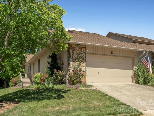 109 Clubwood Court , Asheville, NC 28803
