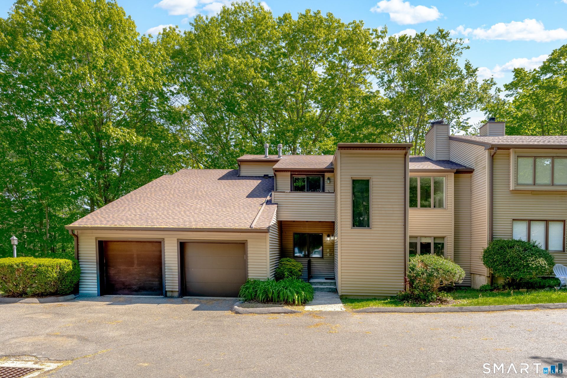 12 Kings Wood, Unit B, Shelton, CT 06484 Main Photo