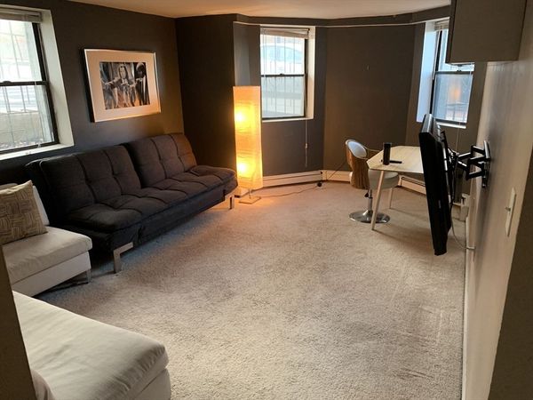 1486 Commonwealth Ave, Unit 1C, Boston, MA 02135