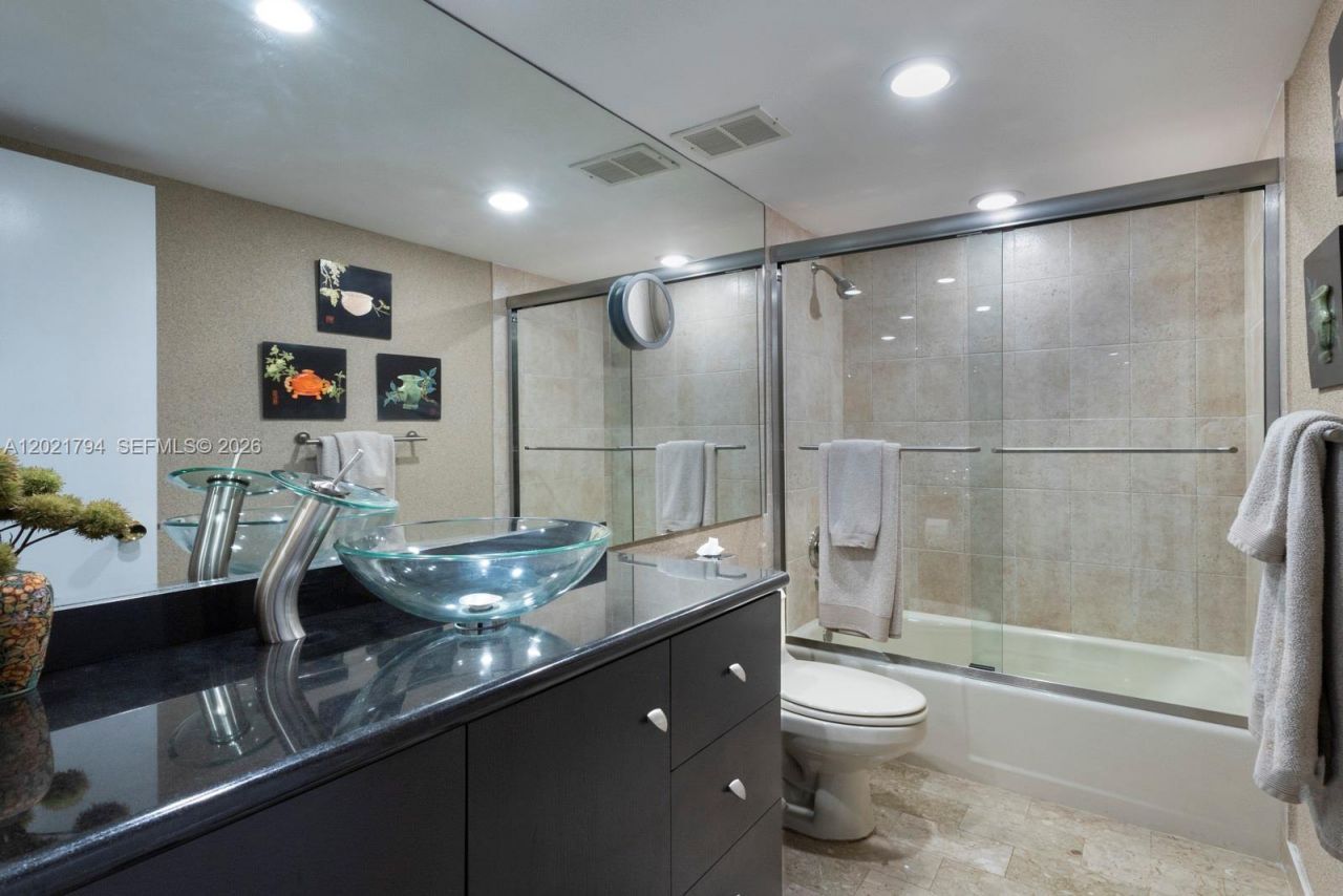 3 Grove Isle Dr, Unit C307, Miami, FL 33133 Photo