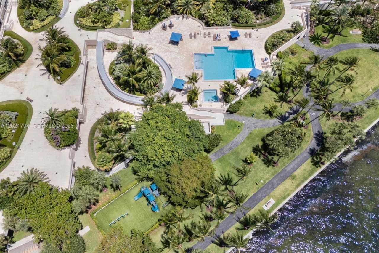3 Grove Isle Dr, Unit C307, Miami, FL 33133 Photo
