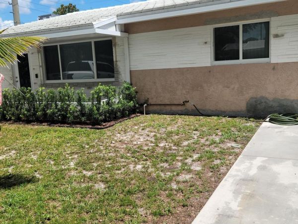 6781 Charleston Street, Hollywood, FL 33024