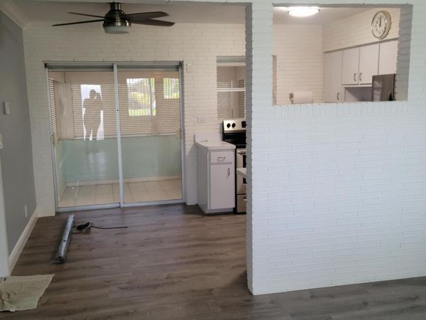 6781 Charleston Street, Hollywood, FL 33024