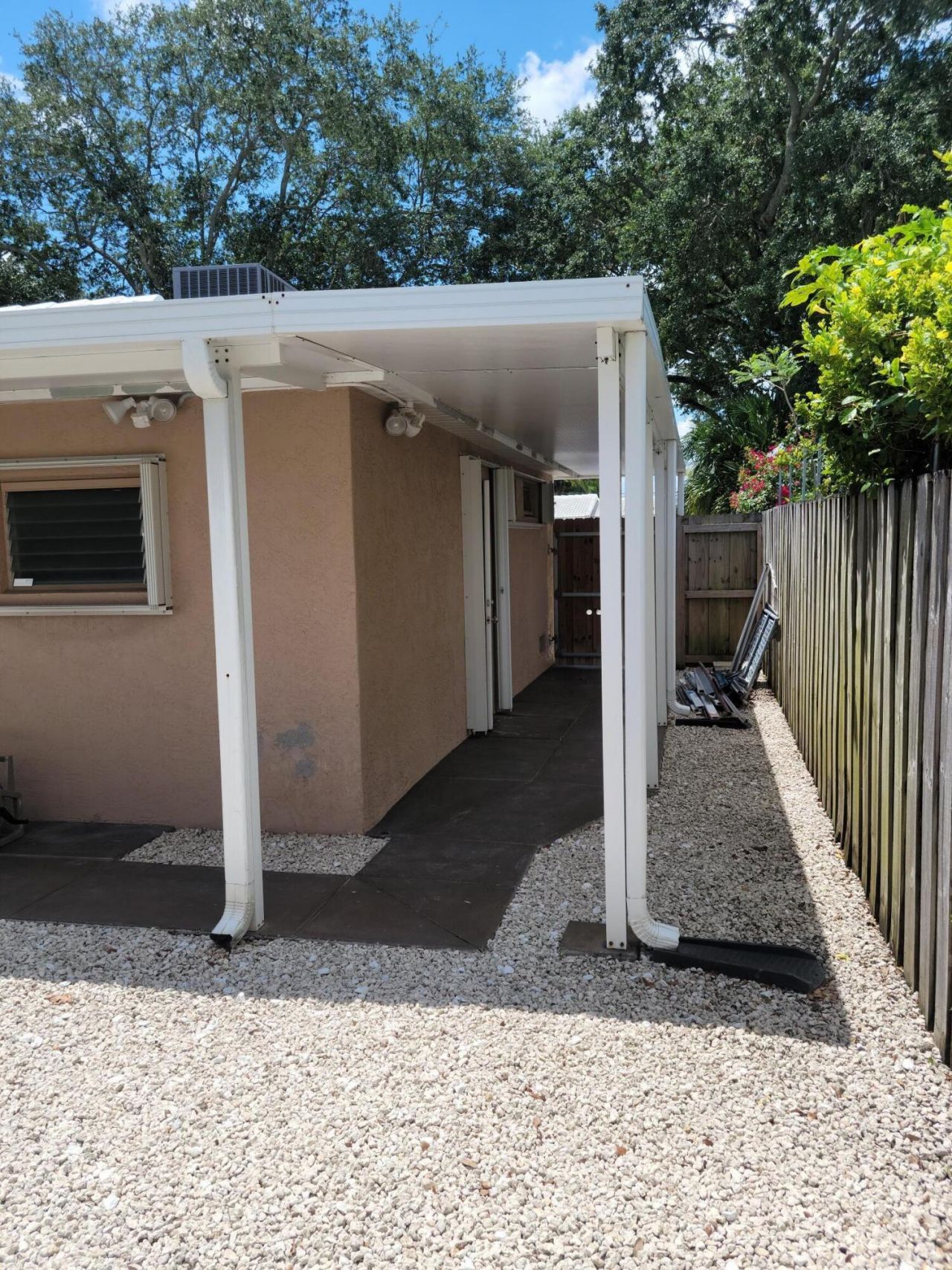 6781 Charleston Street, Hollywood, FL 33024 Photo