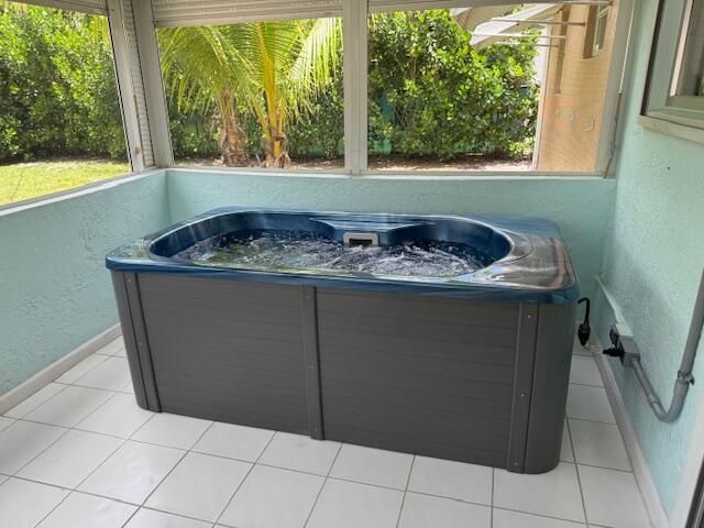 6781 Charleston Street, Hollywood, FL 33024 Photo