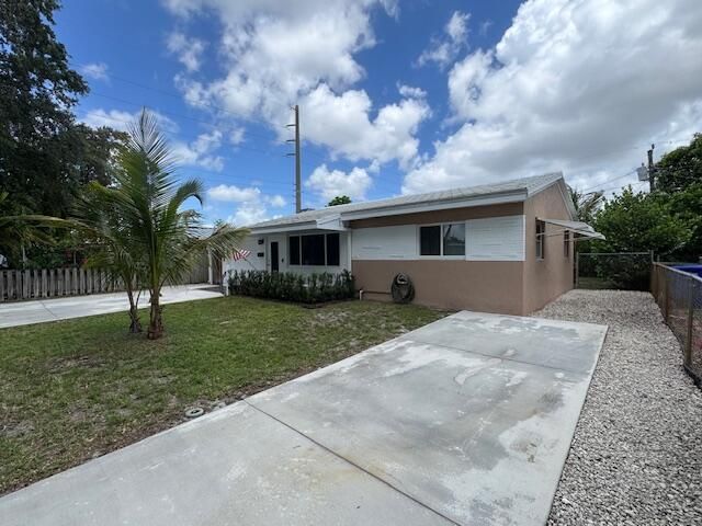 6781 Charleston Street, Hollywood, FL 33024 Photo