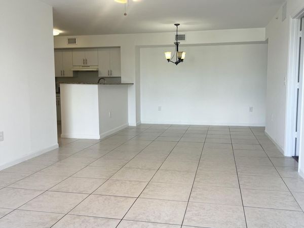 4840 N State Rd 7, Unit 6204, Coconut Creek, FL 33073