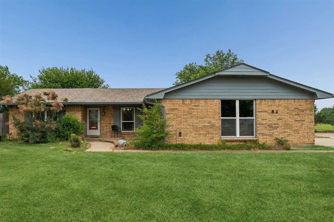 82 E Meadowlark Road, Lawton, OK 73507 Main Photo