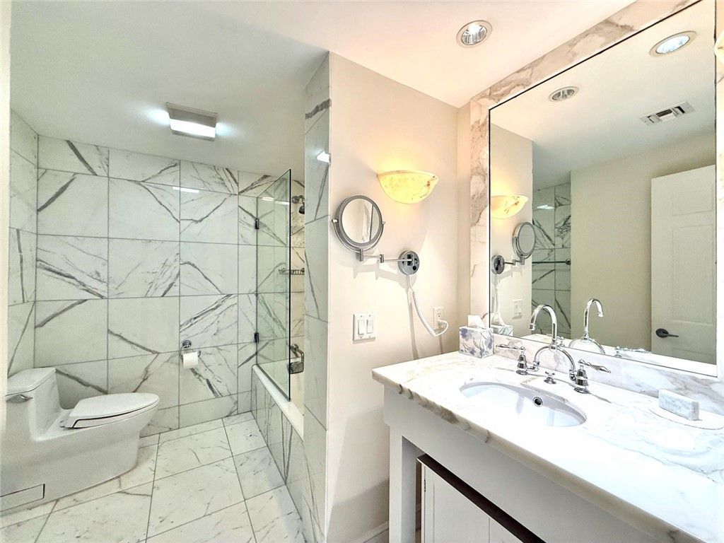 700 Beach Road, Unit 147, Vero Beach, FL 32963 Photo
