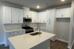 1056 Dusk Drive photo 4