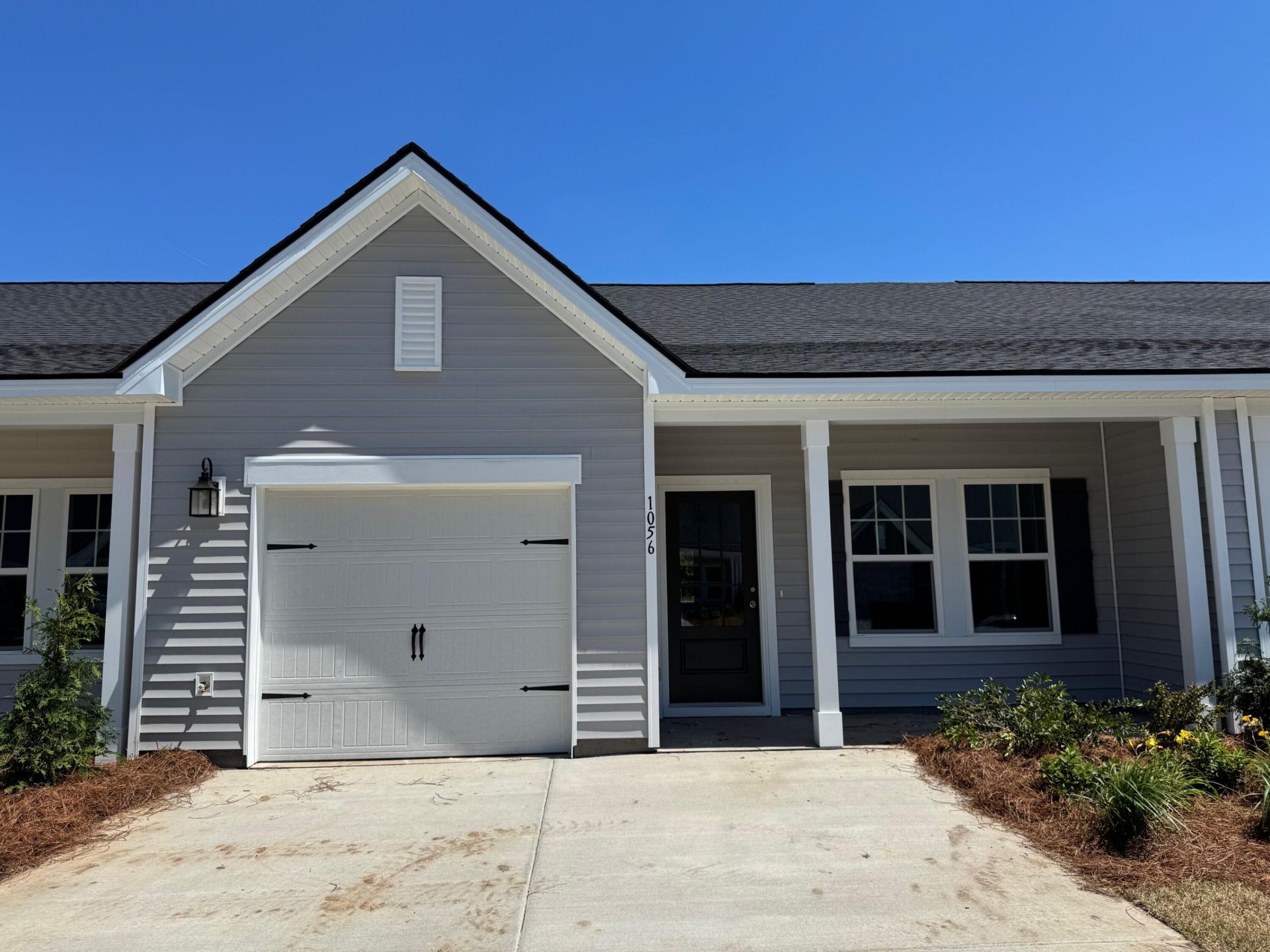 1056 Dusk Drive Photo 4